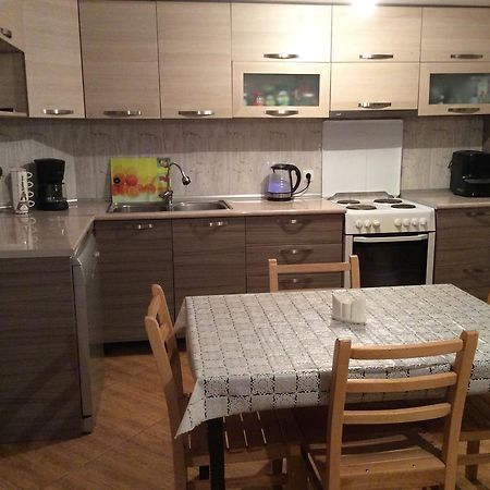 מסטיה Guest House Chuta In Lagami מראה חיצוני תמונה