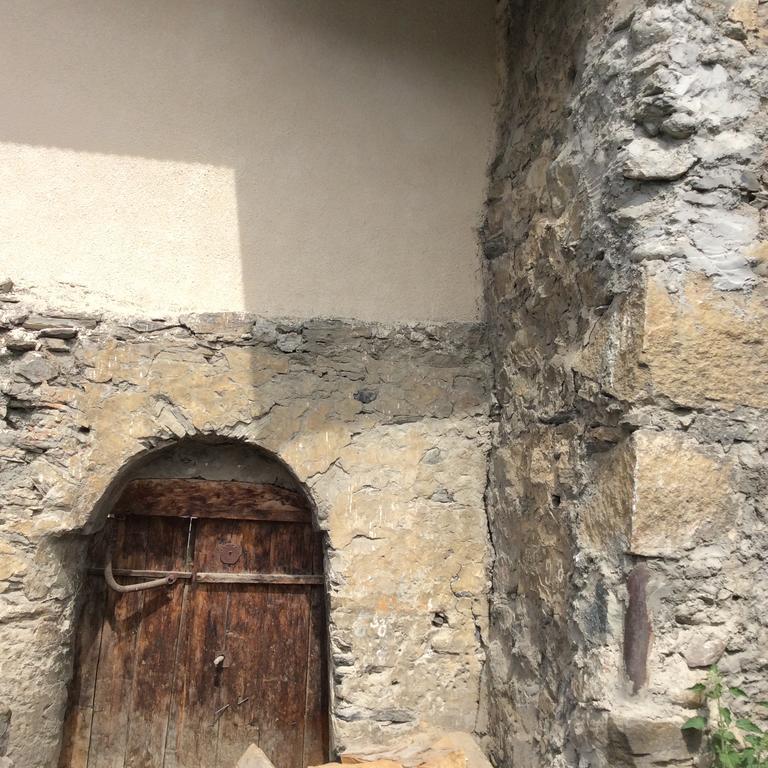 מסטיה Guest House Chuta In Lagami מראה חיצוני תמונה
