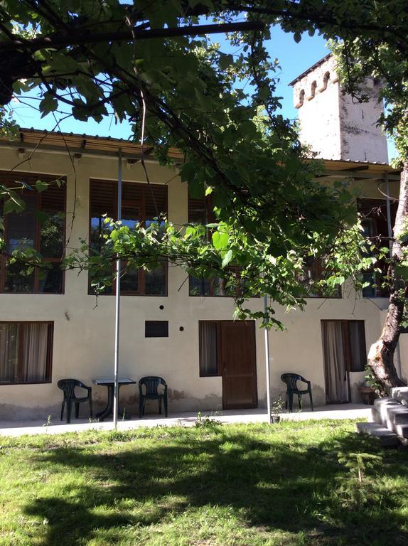מסטיה Guest House Chuta In Lagami מראה חיצוני תמונה