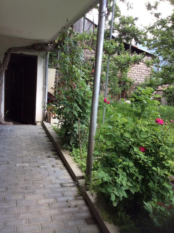 מסטיה Guest House Chuta In Lagami מראה חיצוני תמונה